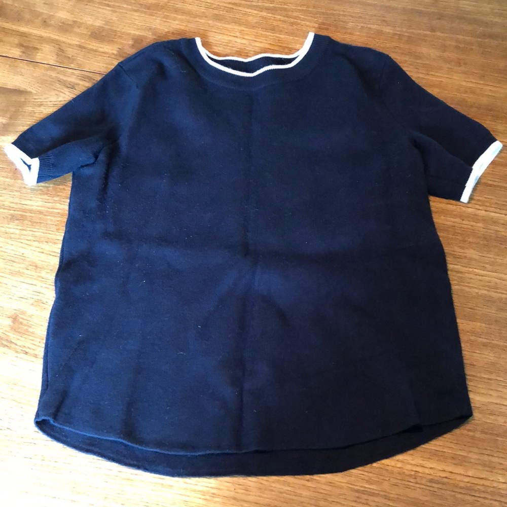 Saks fifth avenue knit tennis top